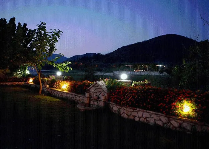 The Garden\'S Studios